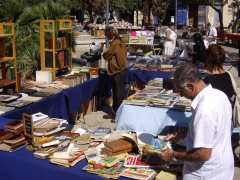 foto di Marché aux livres le samedi 12 et dimanche 13 Décembre