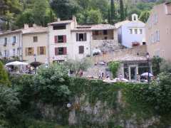 photo de MOUSTIERS STE MARIE - NOCTURNE ARTISANALE