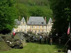 foto di Commémoration du 8 Mai 1945 au Château du Taillis