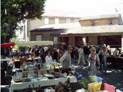 photo de ANTIQUITES BROCANTE ART DECO COLLECTIONS