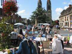 picture of brocante, vide-greniers