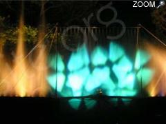 фотография de SPECTACLE D'EAU LA MAGIE DE L EAU