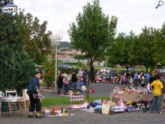 Foto 5ème VIDE GRENIERS du CENTRE DE LOISIRS à Cournon d'Auvergne