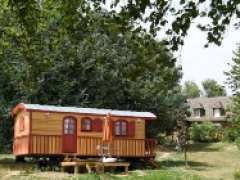 фотография de Chambre d'hotes de charme, Roulotte en Aveyron