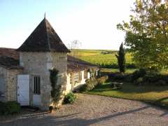 photo de Au milieu des vignes Peyraguey Maison Rouge