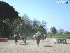 picture of Club hippique centre de vacances de l'hoste