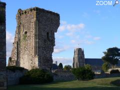 foto di Château médiéval de Regnéville sur Mer