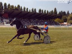 foto di Hippodrome de la Gâtinière