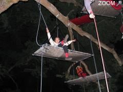 photo de Accro d'aventures : tree climbing et bivouac dans les arbres