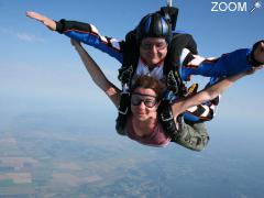 photo de Ecole de parachutisme 