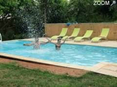 picture of Gite-cantal  avec piscine privée et pêche  à 5 minutes du gite- wifi.