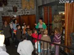 photo de Visites guidées de la basilique Notre Dame d'Orcival pour les enfants