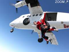 Foto SAUTER EN PARACHUTE TANDEM