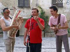 photo de CONCERT Au Cabanon - Chin Na Na Poun