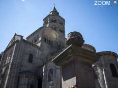 фотография de Visite guidée de la Basilique Notre-Dame d'Orcival 