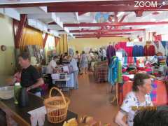 foto di Marché autour du fil, puces des couturières et exposition