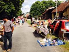 Foto Vide-grenier à Grosbois-en-Montagne le 12 juin 2016