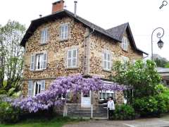 picture of gîtes locations de tourisme à Calvinet Cantal